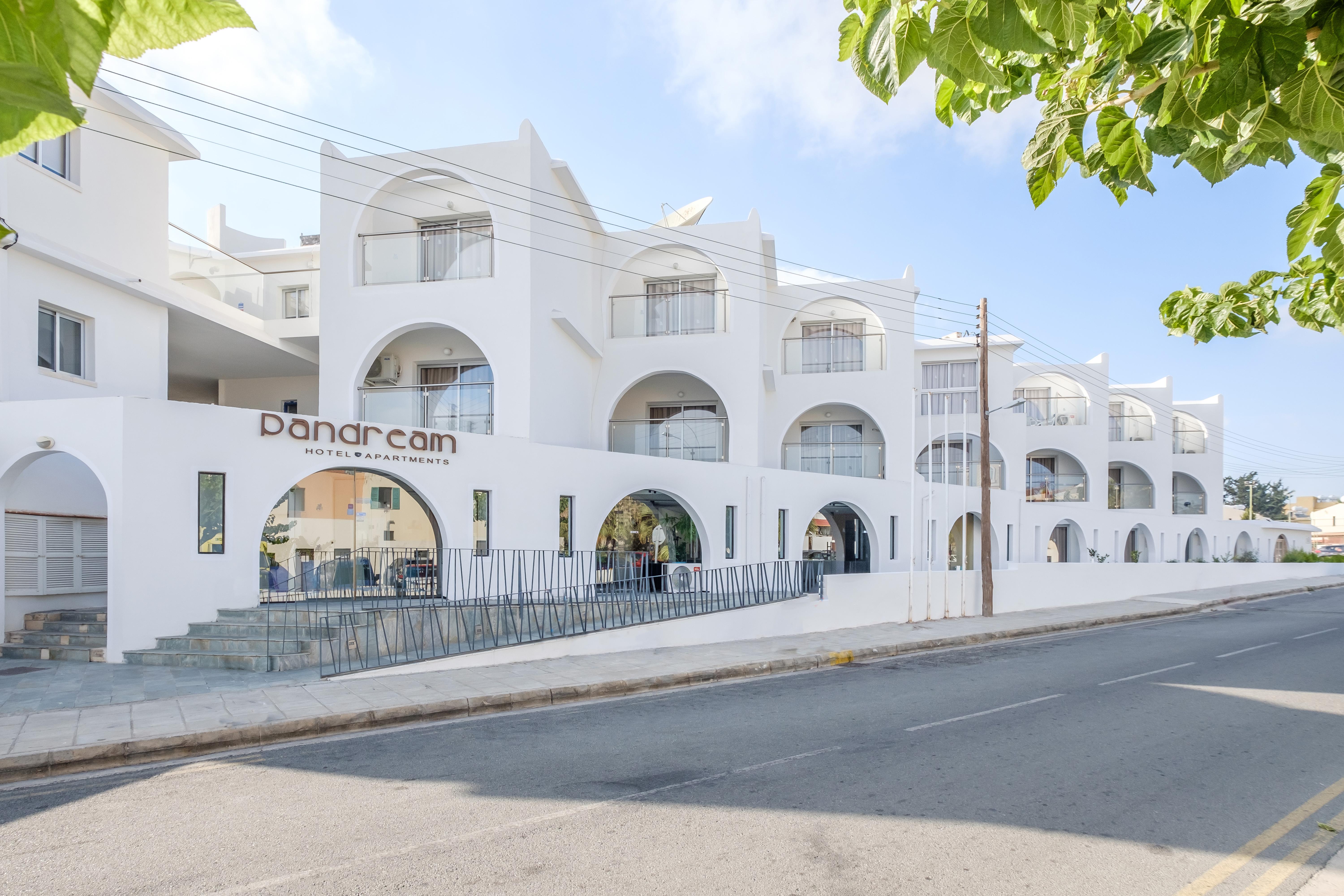 Pandream Hotel Apartments Paphos Extérieur photo