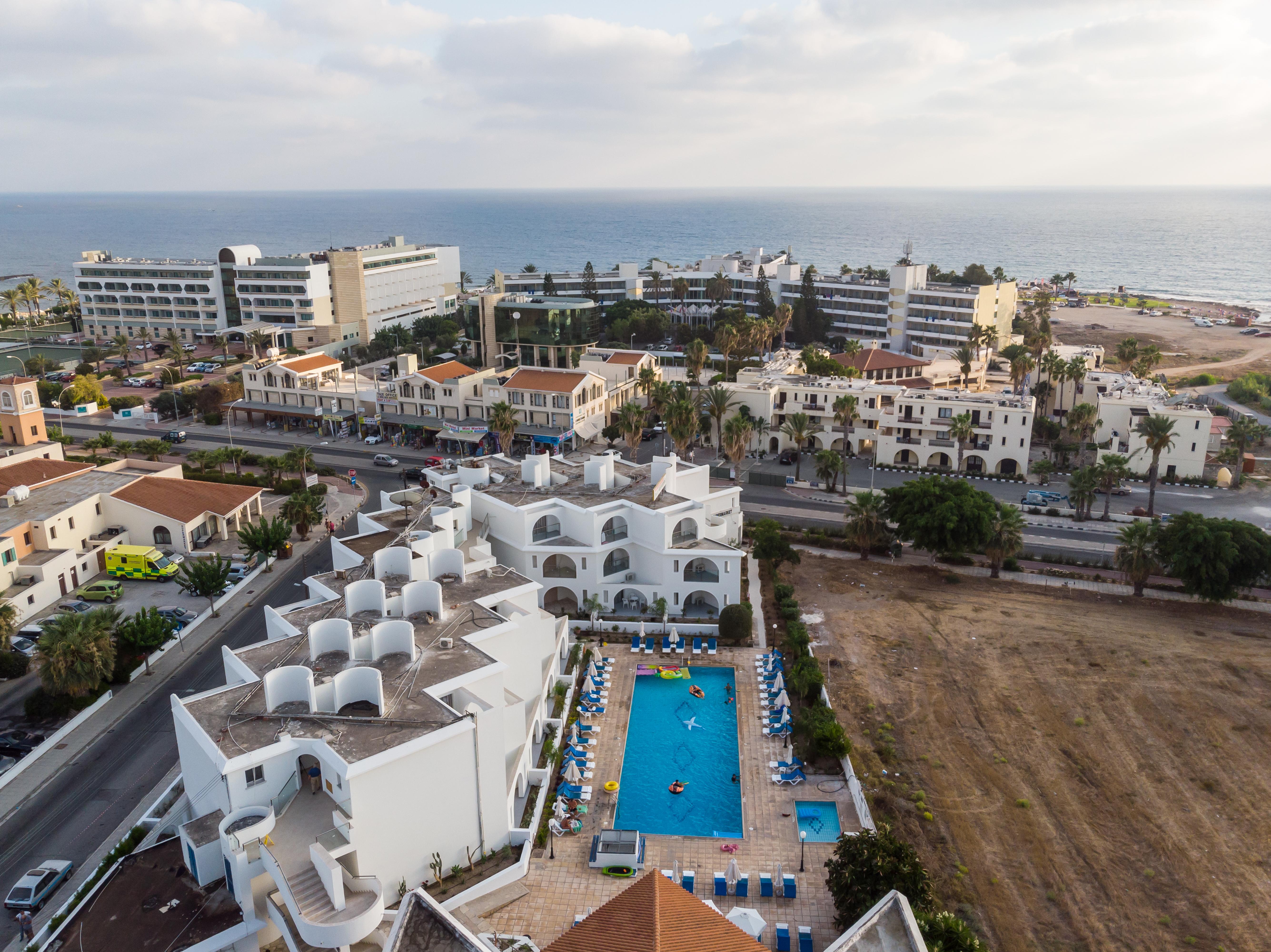 Pandream Hotel Apartments Paphos Extérieur photo
