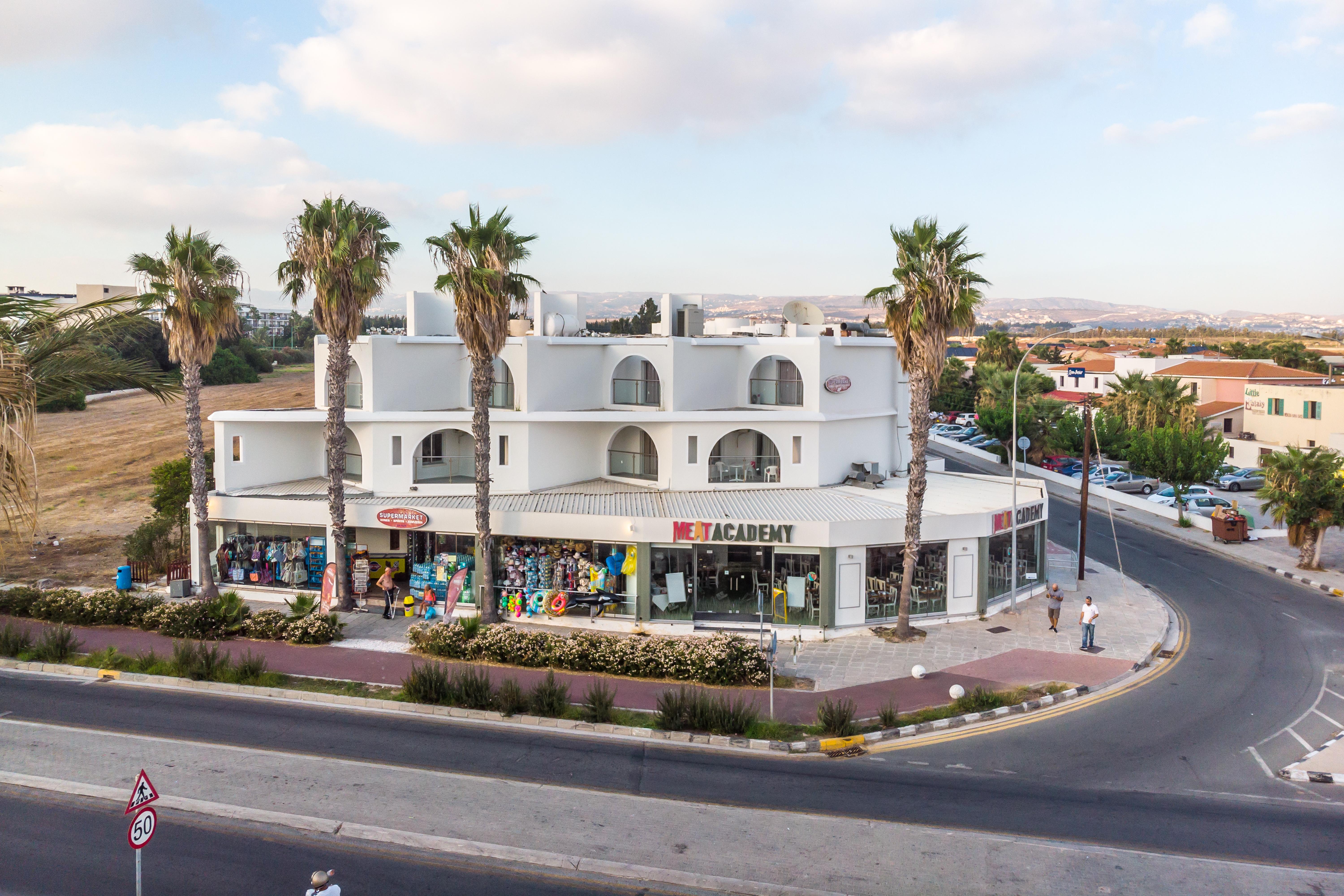 Pandream Hotel Apartments Paphos Extérieur photo