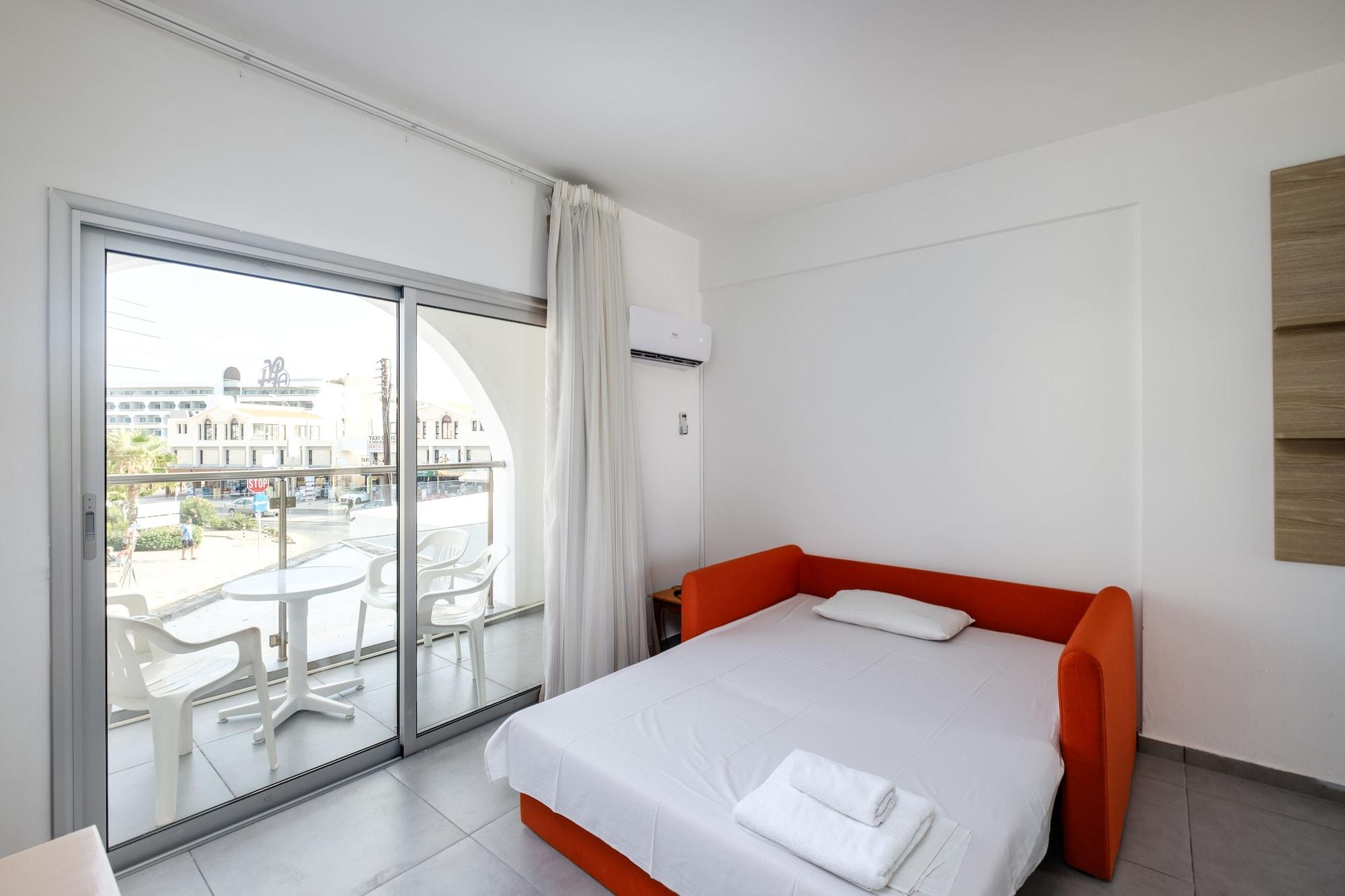 Pandream Hotel Apartments Paphos Extérieur photo