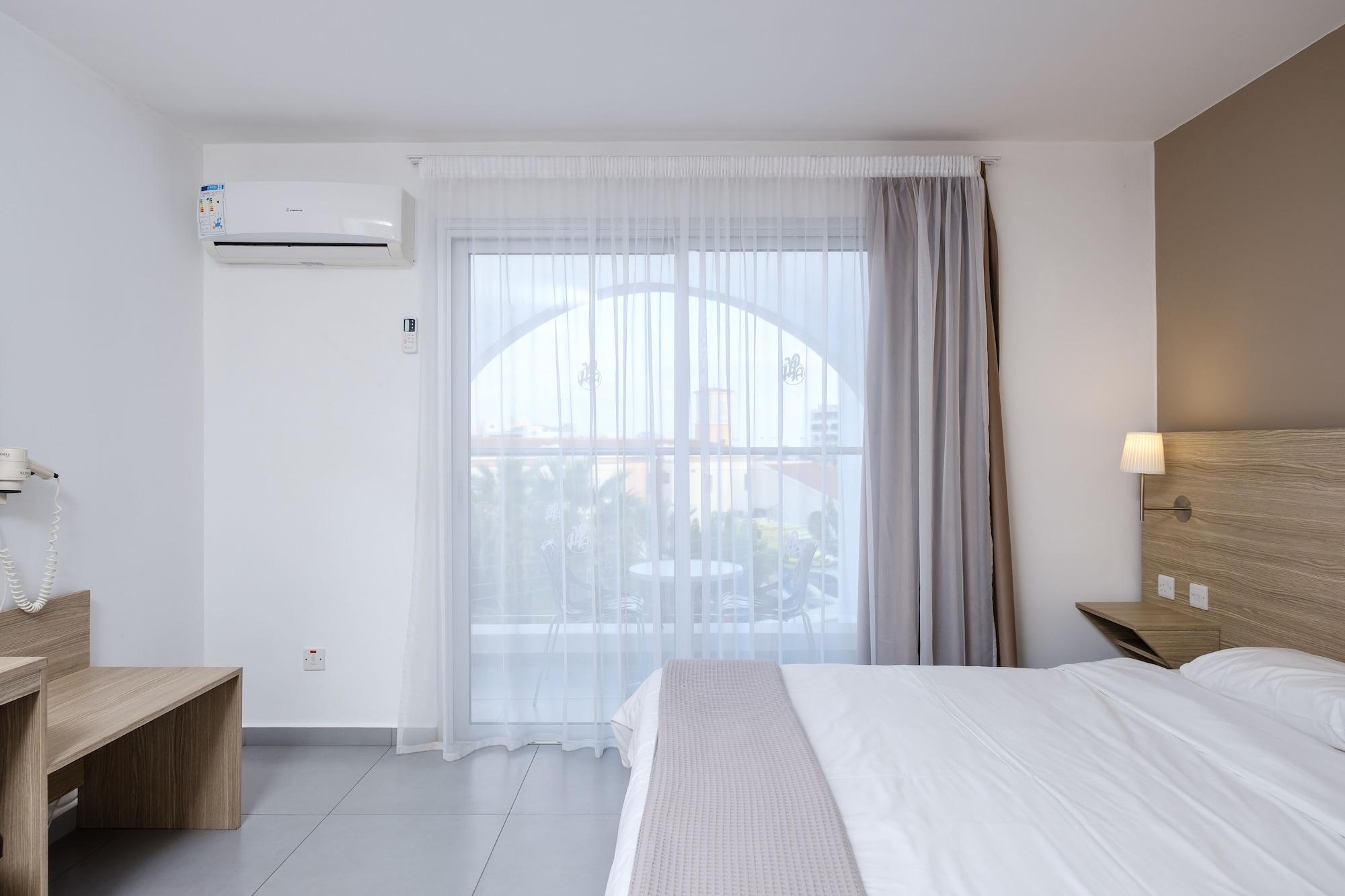 Pandream Hotel Apartments Paphos Extérieur photo