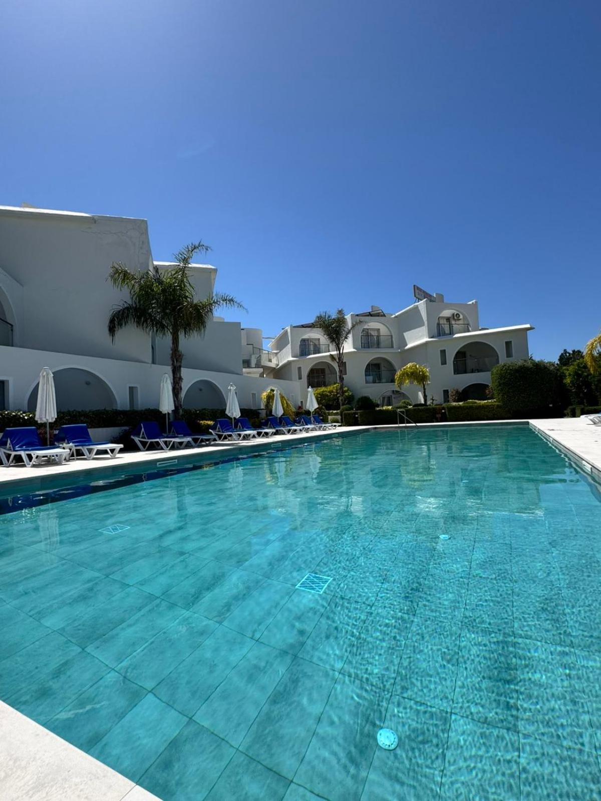 Pandream Hotel Apartments Paphos Extérieur photo